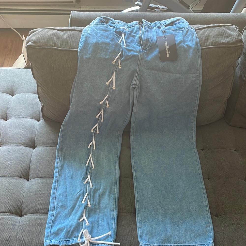 PRETTYLITTLETHING Shape Vintage Lace up Wide jeans Size Us 6 New with Tags!